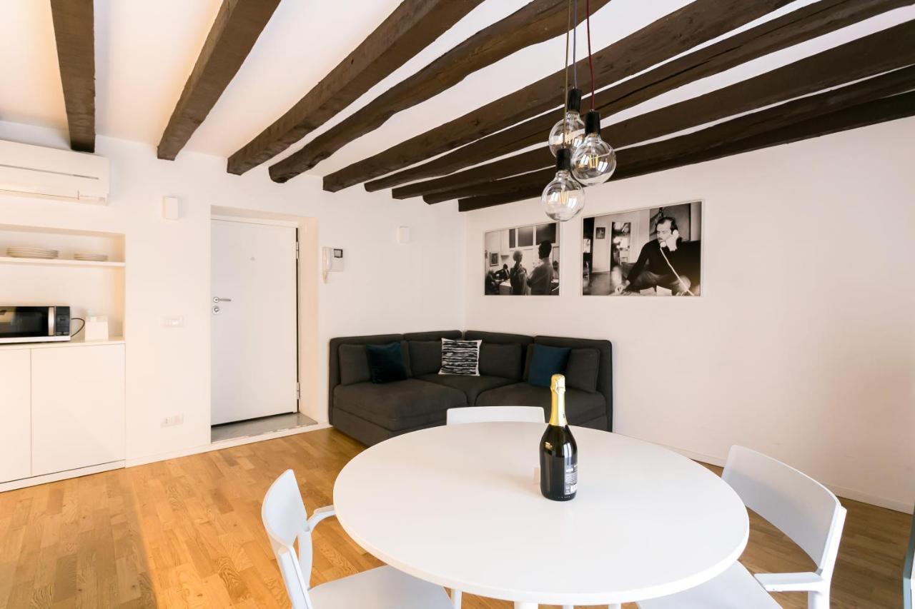 Mortara Navigli Apartments Milan Exterior photo