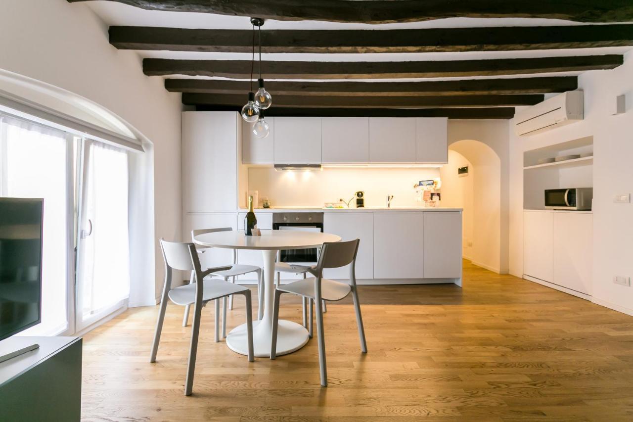 Mortara Navigli Apartments Milan Exterior photo