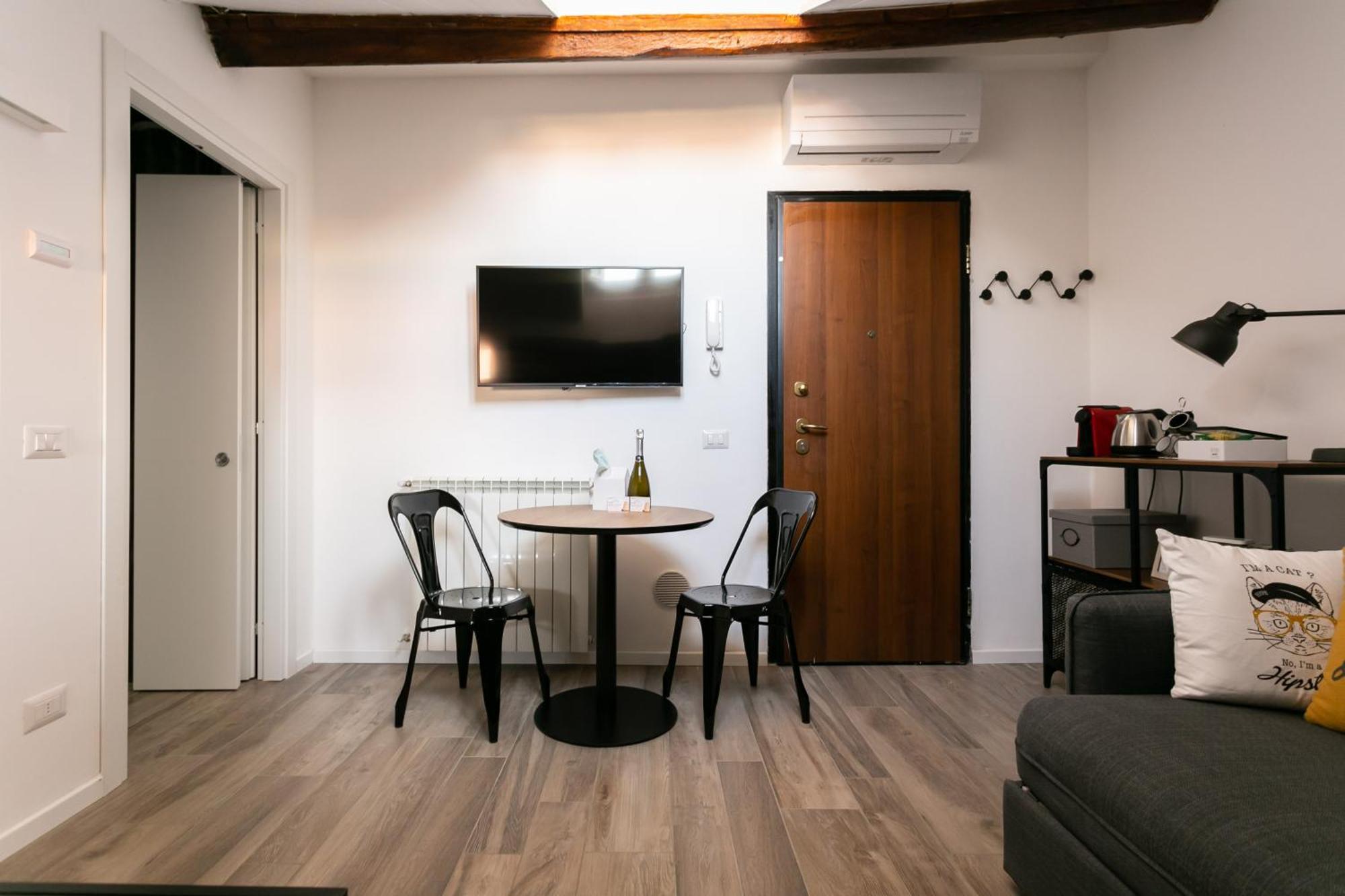 Mortara Navigli Apartments Milan Exterior photo